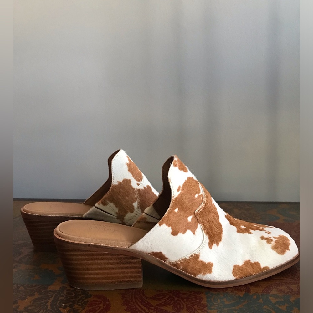 Crown vintage Galiena mule heels